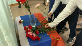 20 марта в нашей школе состоялась линейка памяти В.В. Потапова.